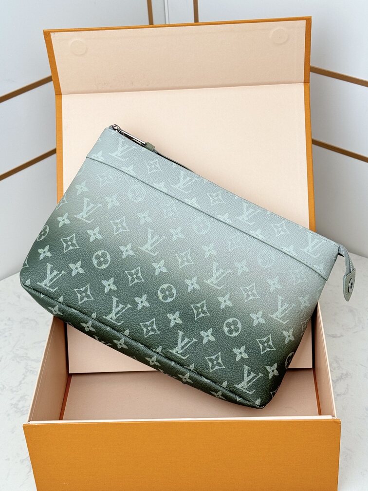 Louis Vuitton Pochette Voyage Souple Pouch M11545 Grey-Green